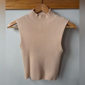 Ribbed Mock Neck Sleeveless Top